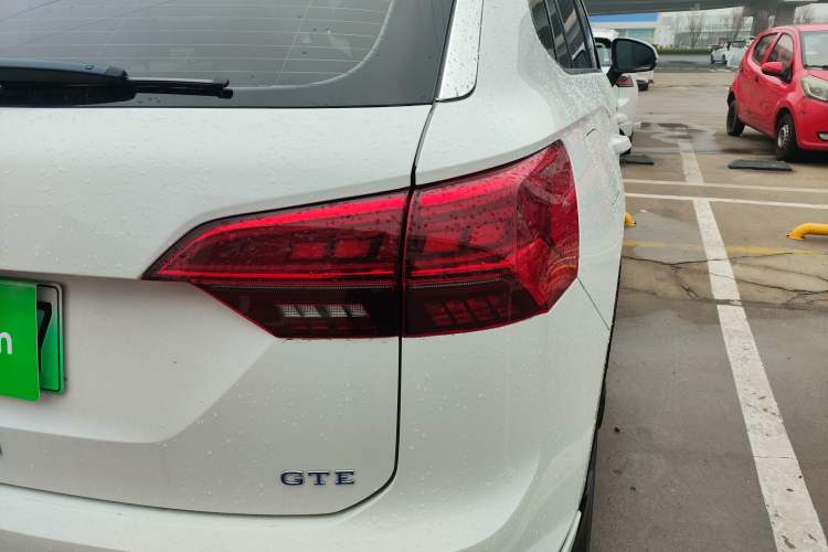 Used Volkswagen Tayron GTE Plug-in Hybrid 2022 1.4T Luxury Edition Right Rear Taillight