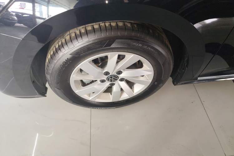 Used Volkswagen Passat New Energy 2025 430 PHEV Hybrid Business Edition Exterior 4