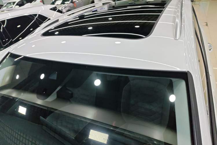 Used Volkswagen Tayron 2023 330TSI Two-Wheel-Drive R-Line High-Energy Version Roof