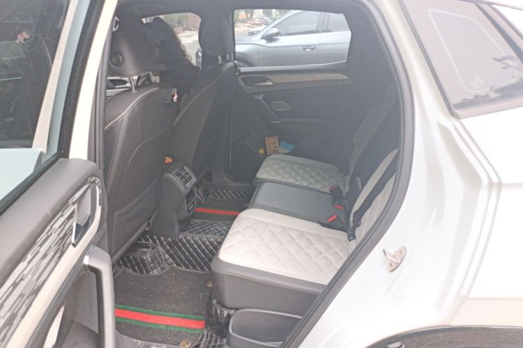 Used Volkswagen Tayron X 2023 380TSI Four-Wheel Drive Flagship Smart Edition Left Rear Seat