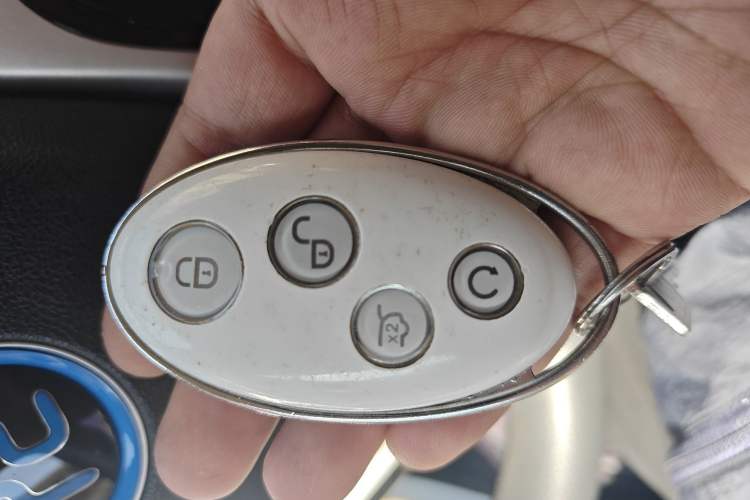 Used BYD Yuan New Energy 2019 EV360 Smart Connect Leading Model Vehicle Key