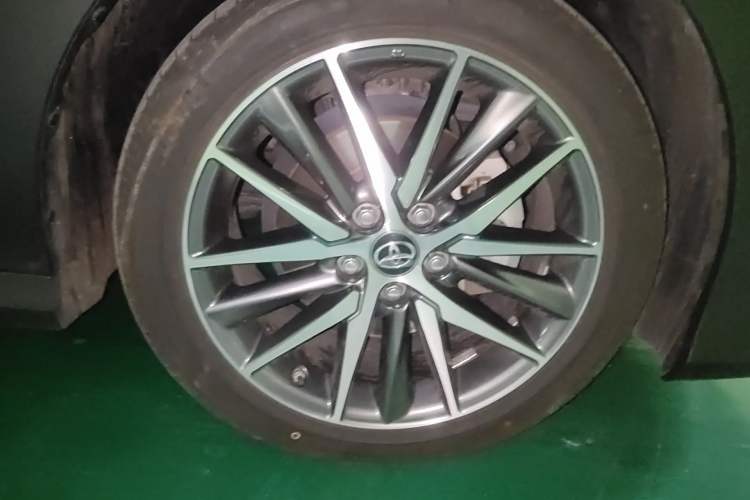 Used Toyota Camry 2021 2.5G Luxury Edition
