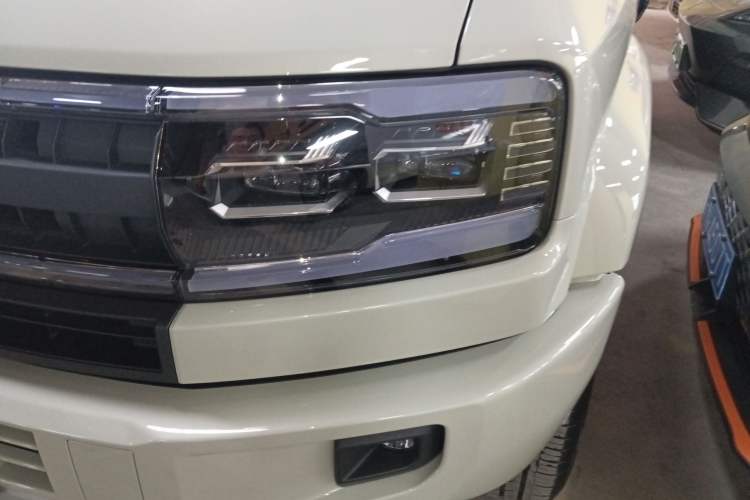 Used Formula Leopard 5 2025 TianShen Intelligent Driving Ultra Edition Left Front Headlight