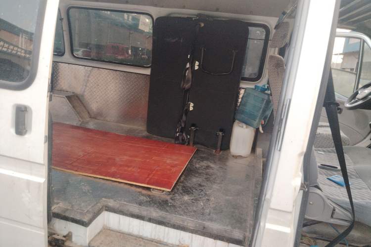 Used JMC Transit 2017 2.8T Commercial Version Long Wheelbase Mid-Roof 6/7/8-Seater JX493