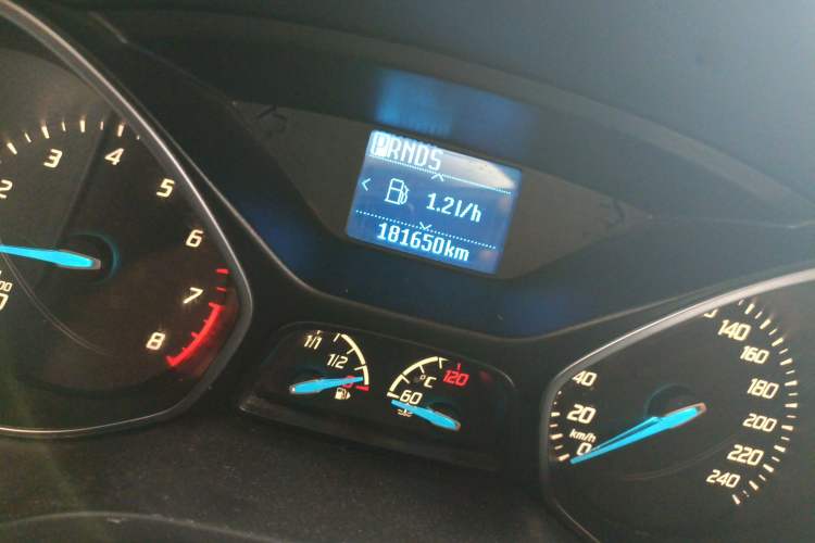 Used Ford Focus 2012 Sedan 1.6L Automatic Fashion Edition Odometer Close Up