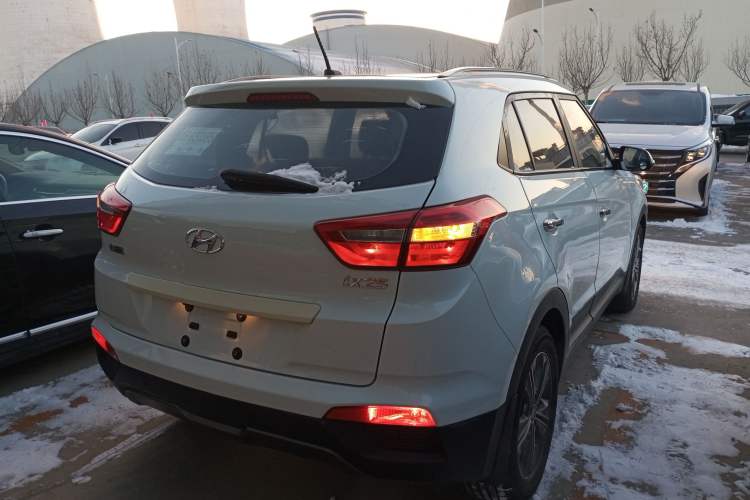 Used Hyundai ix25 2015 1.6L Automatic Two-Wheel Drive Smart GLS Trim
