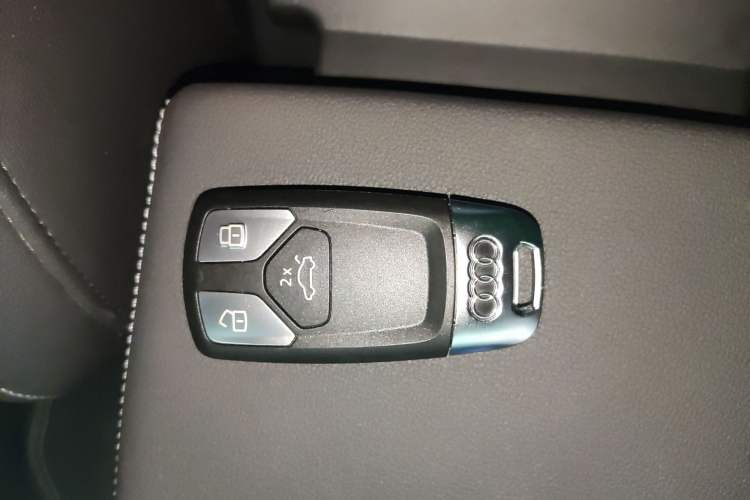 Used Audi Q5L 2024 40 TFSI Luxury Dynamic Edition
