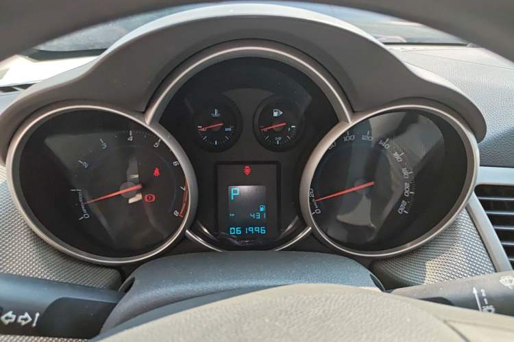 Used Chevrolet Cruze 2012 1.8L SE AT
