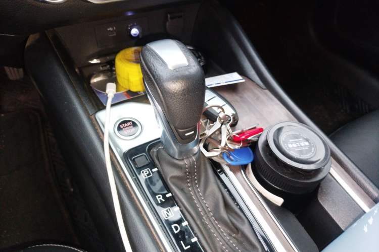 Used Nissan Teana 2021 2.0L XL Comfort Edition Gear Lever