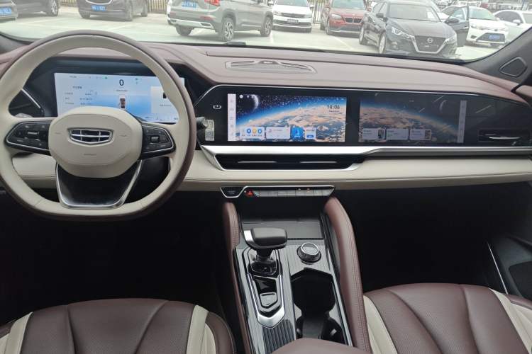 Used Geely Auto Monjaro L 2024 2.0TD High-Power Automatic Two-Wheel Drive Yunqi Version