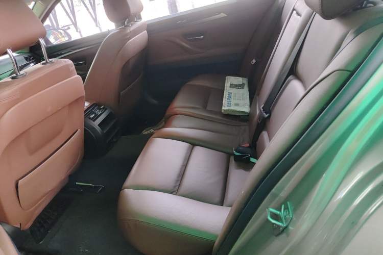 Used BMW 5 Series 2014 525Li Leading Model
