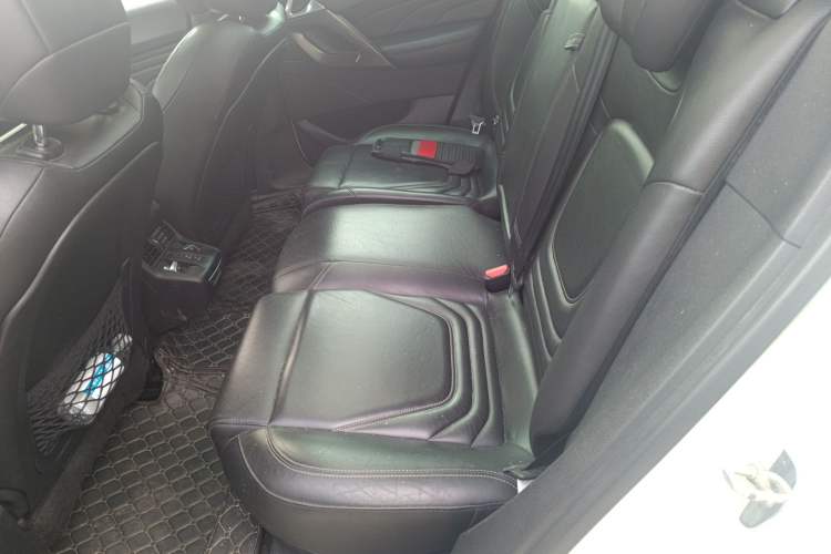 Used DS 5 2013 1.6T Luxury Edition THP200 Left Rear Seat