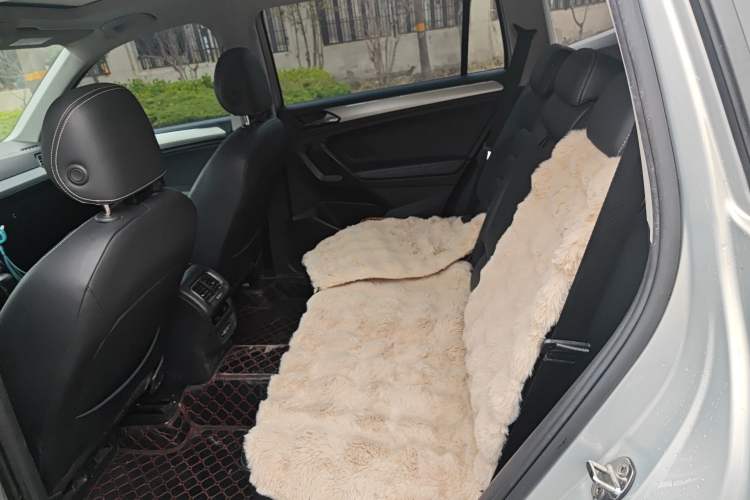 Used Volkswagen Tiguan L 2019 330TSI Automatic Two-Wheel Drive Smart Luxury Version China V Emission Standard