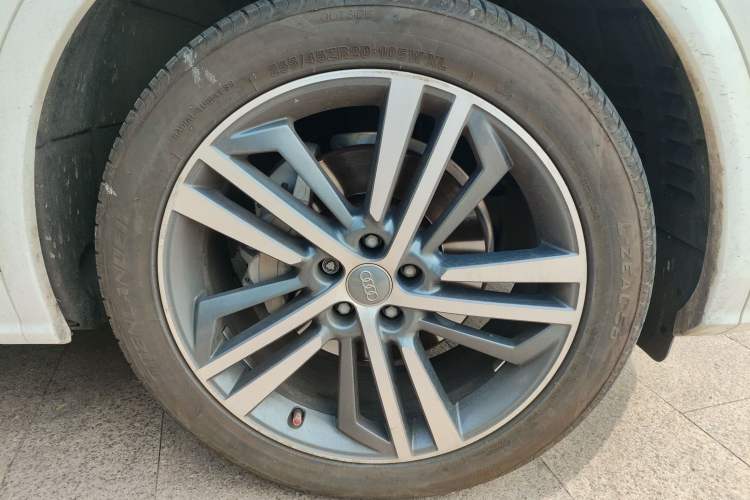 Used Audi Q5L 2020 Updated 40 TFSI Prestige Fashion Edition