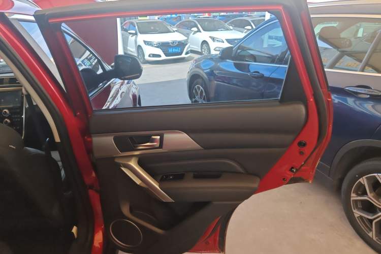 Used Haval H2 2017 Red-Label 1.5T Automatic Two-Wheel Drive Luxury Model