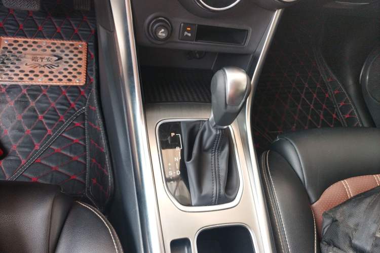 Used BYD Song 2016 GaiShi Edition 1.5TID Automatic Elite Model
