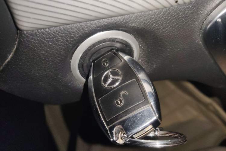 Used Mercedes-Benz GLA 2015 GLA 220 4MATIC Fashion Model