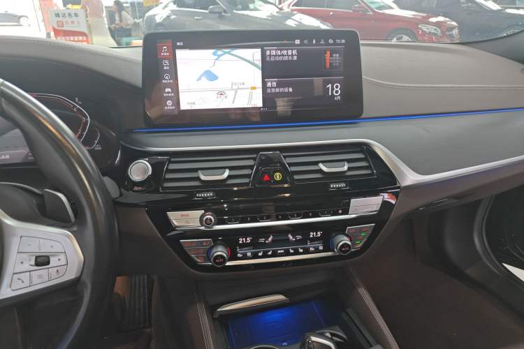 Used BMW 5 Series 2023 530Li Luxury Edition M Sport Package