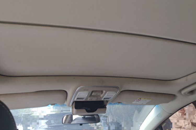 Used Geely Auto Emgrand GS 2017 Sport Edition 1.3T Automatic Smart Connectivity Model Headliner