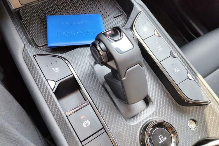 Used Haval Raptor New Energy 2024 Hi4 145 Cross-Over Edition Gear Lever