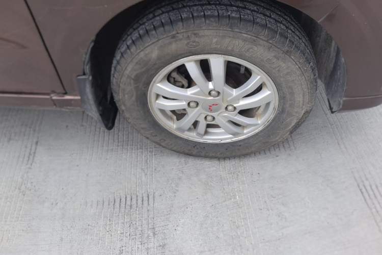 Used Wuling Hongguang 2019 1.5L S Comfort Edition China VI LAR