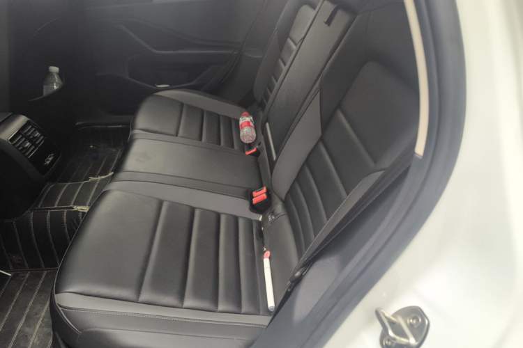 Used Volkswagen Sagitar 2020 280TSI DSG Comfort Version China VI Standard Left Rear Seat