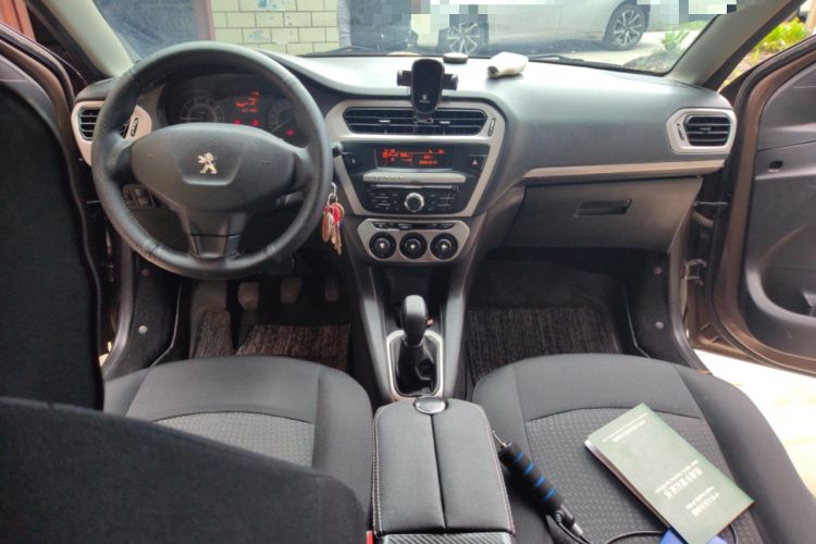 Used Peugeot 301 2014 1.6L Manual Comfort Edition
