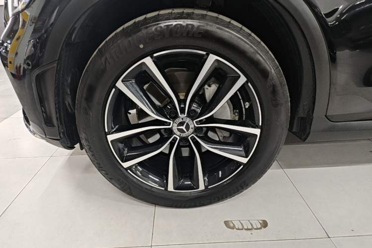 Used Mercedes-Benz GLC 2022 Second Facelift GLC 260 L 4MATIC Luxury Edition
