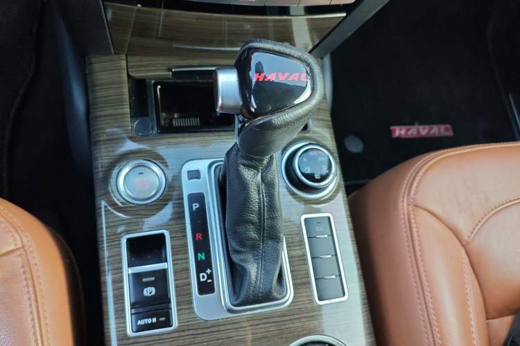 Used Haval H9 2015 2.0T Four-Wheel Drive Luxury 7-Seater