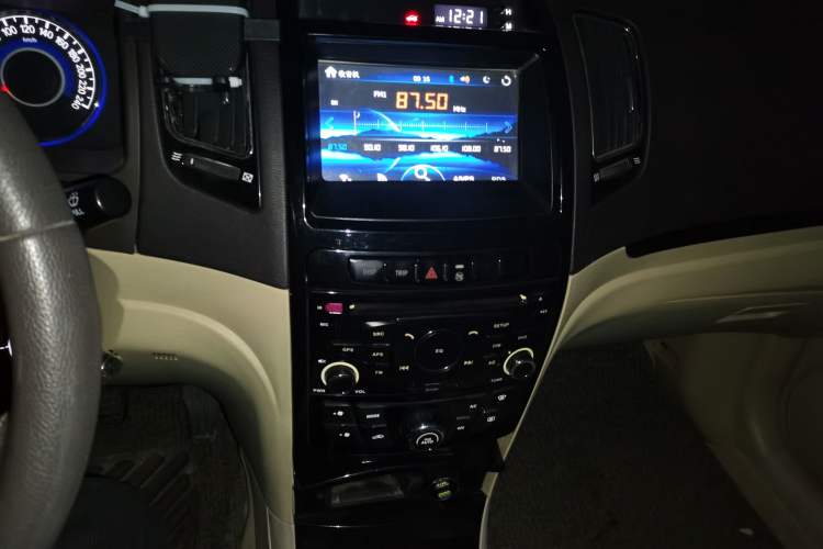 Used Geely Auto GC7 2013 1.5L Manual Luxury Model
