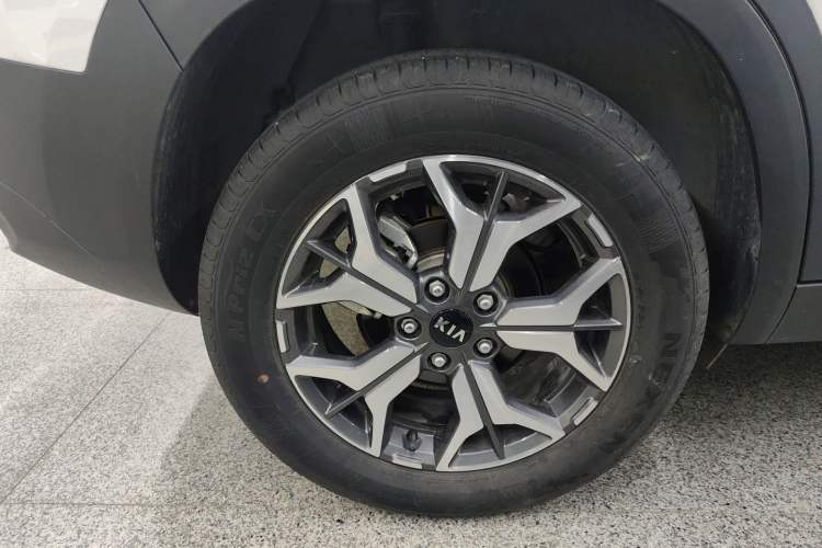 Used Kia KX3 2020 1.5L CVT Trend Edition
