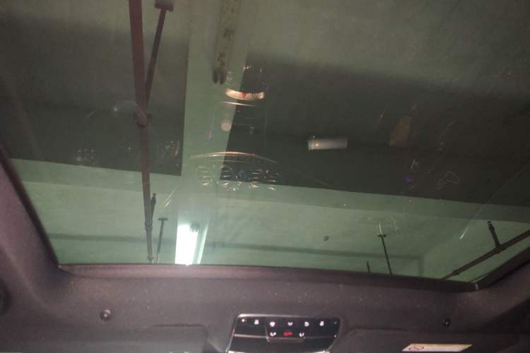 Used Mercedes-Benz S-Class 2018 S 320 L Headliner