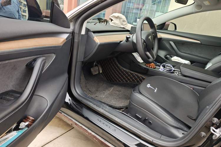 Used Tesla Model 3 2022 Rear-Wheel-Drive Version Driver Seat