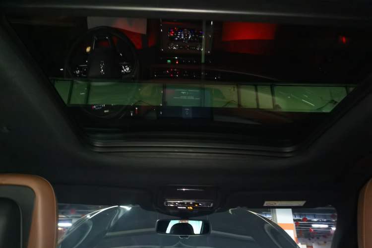 Used Lincoln Aviator 2023 3.0T V6 All-Wheel-Drive Executive Cruise Version Six Seats
