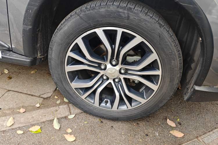 Used Mitsubishi Outlander 2018 2.4L 4x4 Elite Edition 5 Seats
