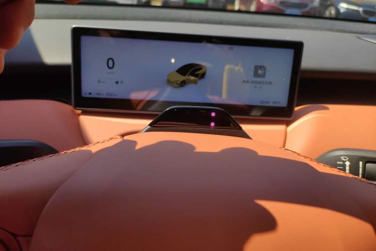 Used Nio ET5 2022 75 kWh Instrument Cluster