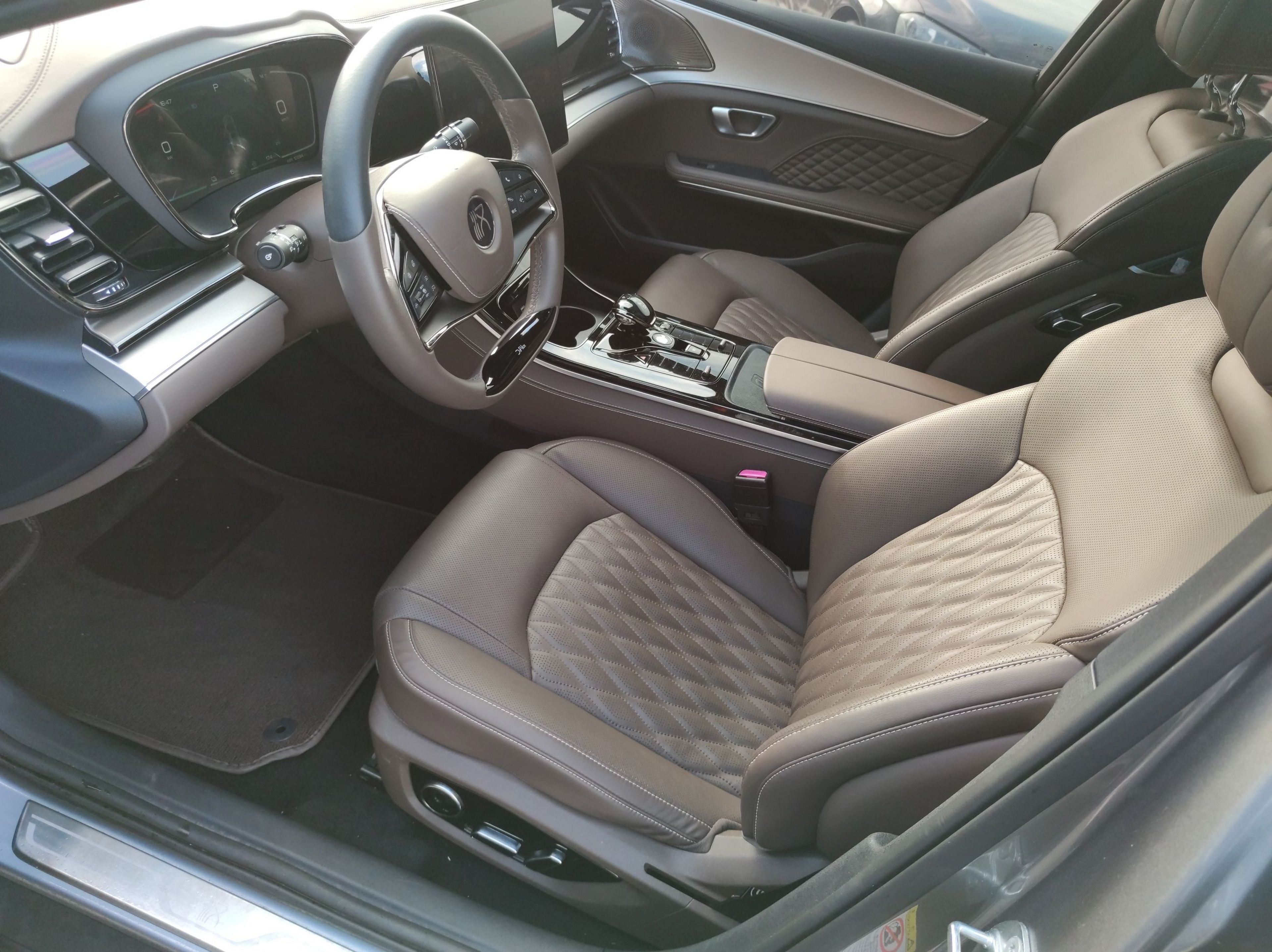 Interior delantero