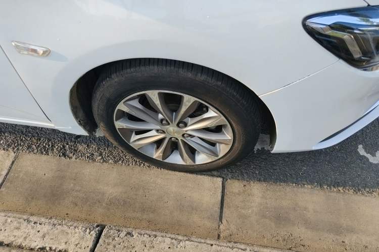 Used Chevrolet Monza 2020 320 Automatic Enjoyment Edition