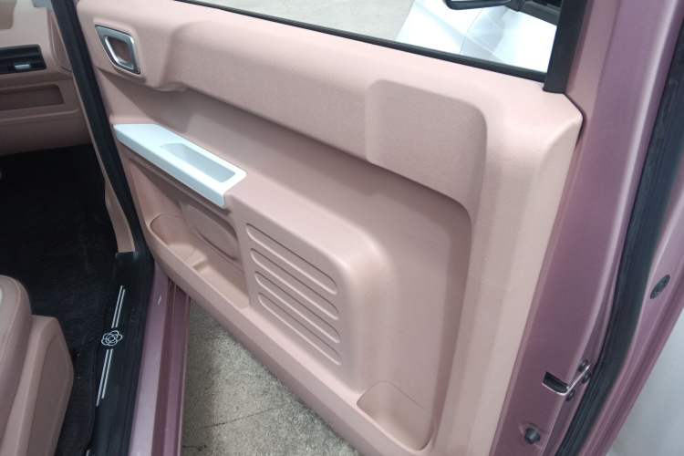 Used Geely Galaxy Panda 2023 Panda Mini 200km Endurance Bear