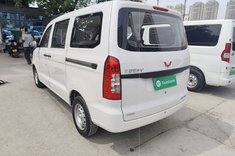 Used Wuling Hongguang V 2022 1.5L Jingqu Edition Electric-Assist LAR Exterior 2
