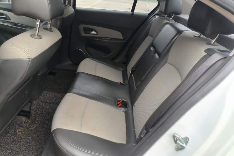 Used Chevrolet Cruze 2014 1.6L SL Millionth Anniversary Edition AT