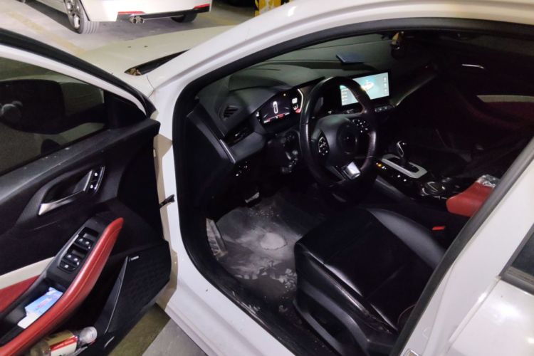 Used MG 5 2021 300TGI DCT Luxury Flagship Edition
