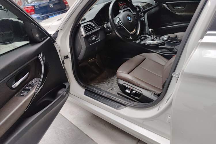 Used BMW 3 Series 2019 320Li Fashion Model