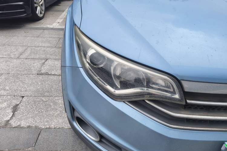 Used FAW Senya R7 2016 1.6L Manual Smart Version
