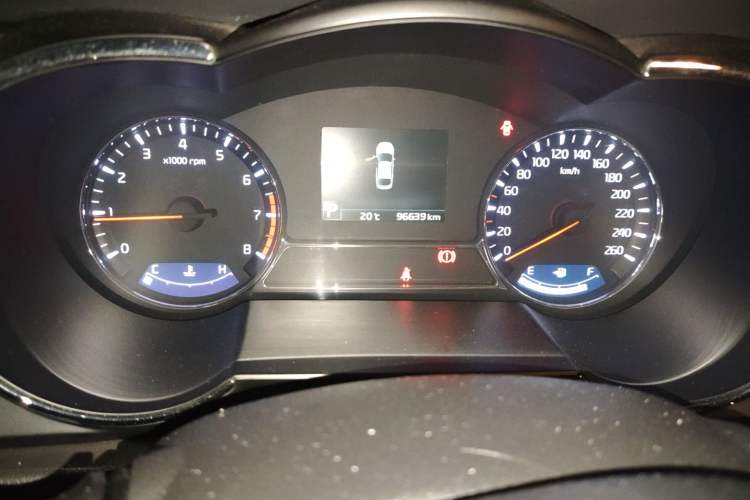 Used Kia K5 2015 2.0L Automatic LUX
