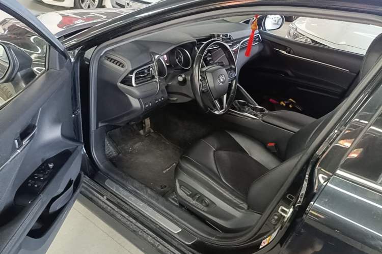 Used Toyota Camry 2018 2.5G Luxury Edition