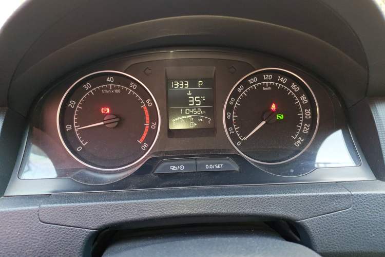 Used Skoda Rapid Spaceback 2016 1.6L Automatic Front-Wheel Drive Model