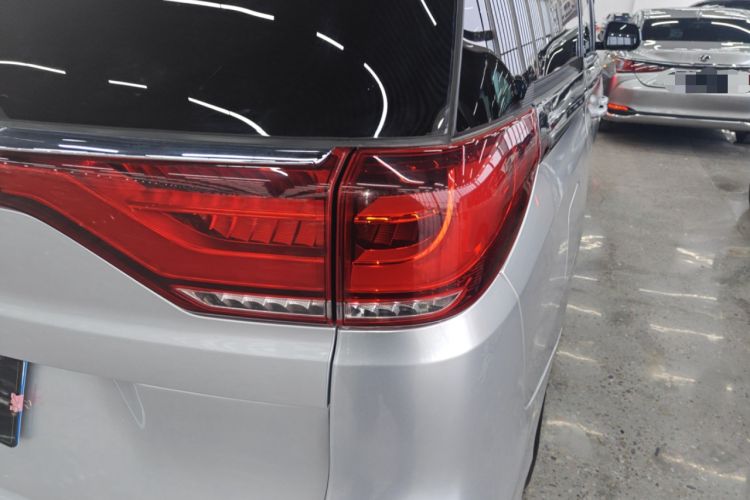 Used GAC Trumpchi M8 2021 Lingxiu Series 390T Deluxe Edition
