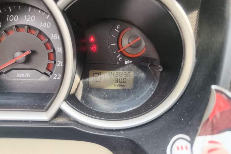 Used Nissan Sylphy 2009 1.6XL Automatic Luxury Sunroof Edition Odometer Close Up