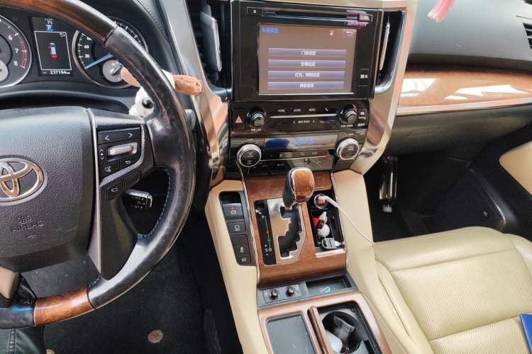 Used Toyota Alphard 2015 3.5L Prestige Edition